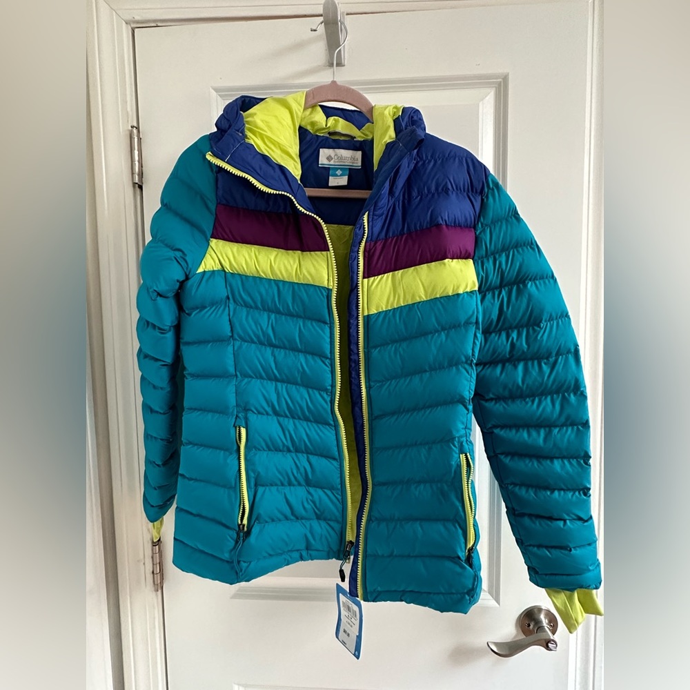 Columbia Jacket OutWear Women - Small New with tag